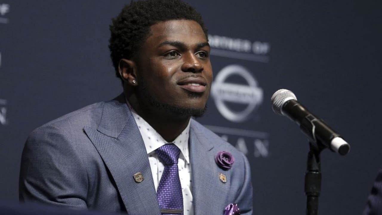 Michigan Fans Are Losing Their Minds Over Jabrill Peppers Not Playing